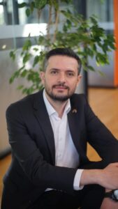 Emre Ceviksever